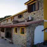 L'aquila Farm stay Arbus